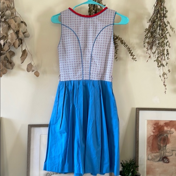 Traditional German Christmas dress Dirndl - Picture 3 of 6